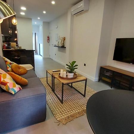 Love Rent4 Malaga City Exterior photo