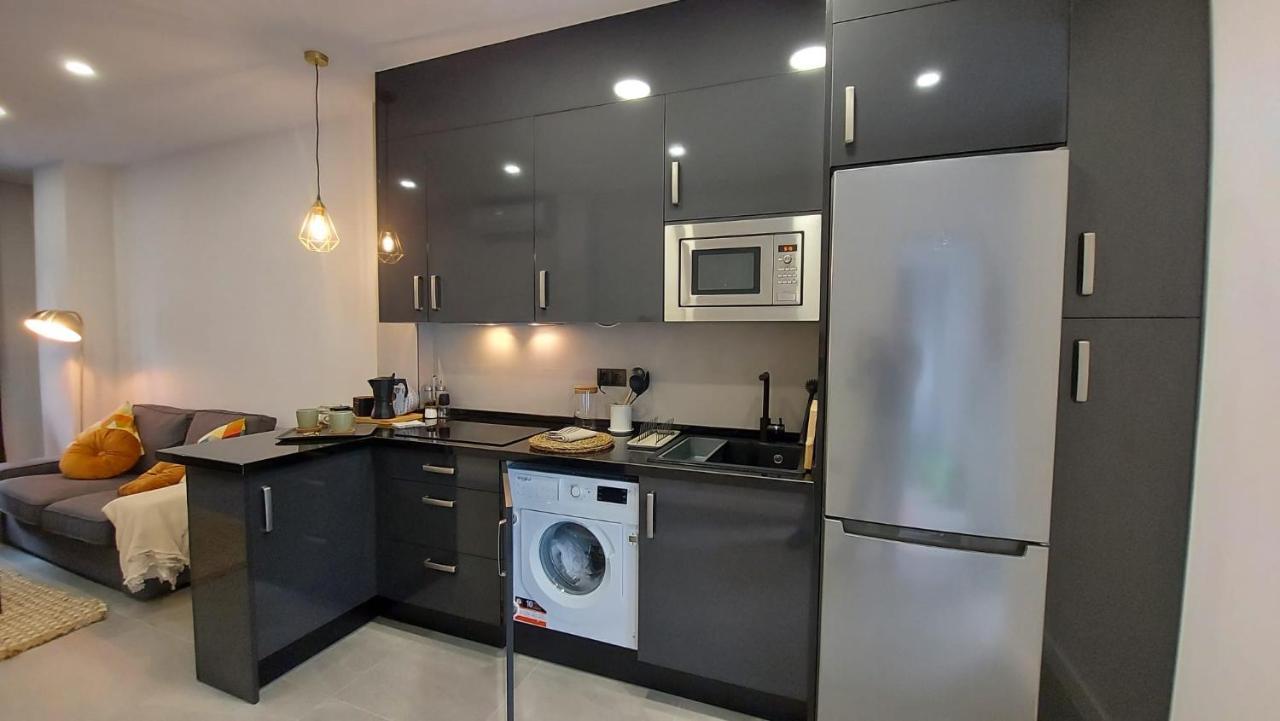 Love Rent4 Malaga City Exterior photo