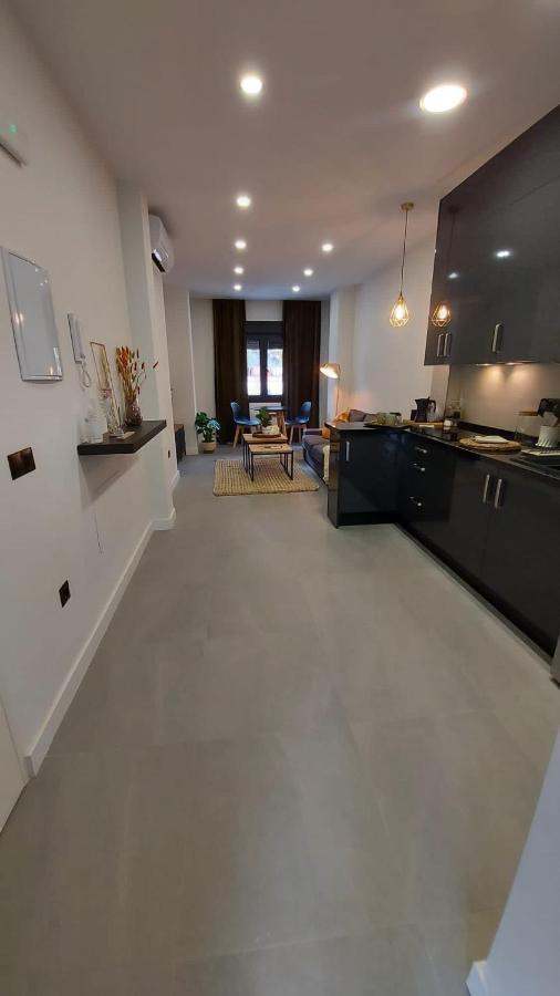 Love Rent4 Malaga City Exterior photo