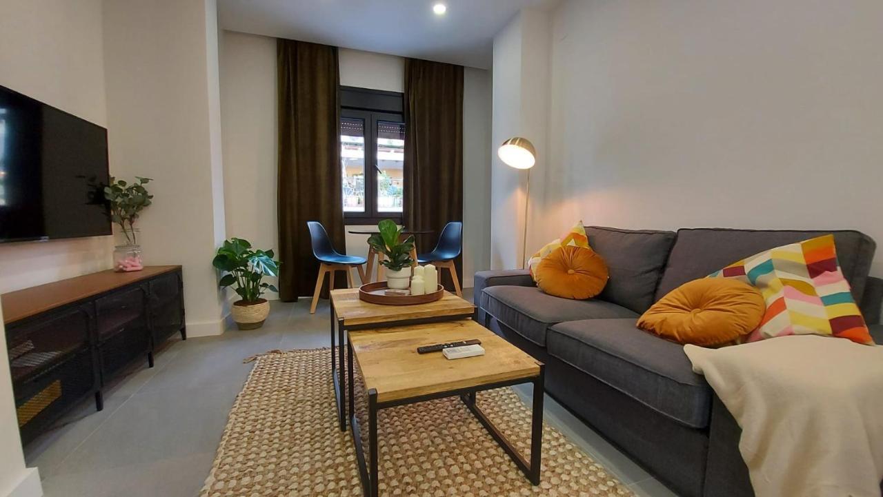 Love Rent4 Malaga City Exterior photo
