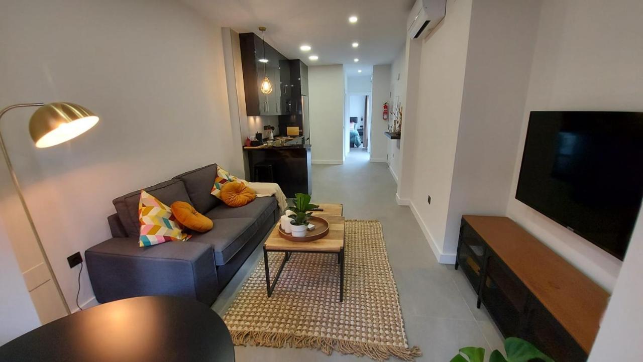Love Rent4 Malaga City Exterior photo
